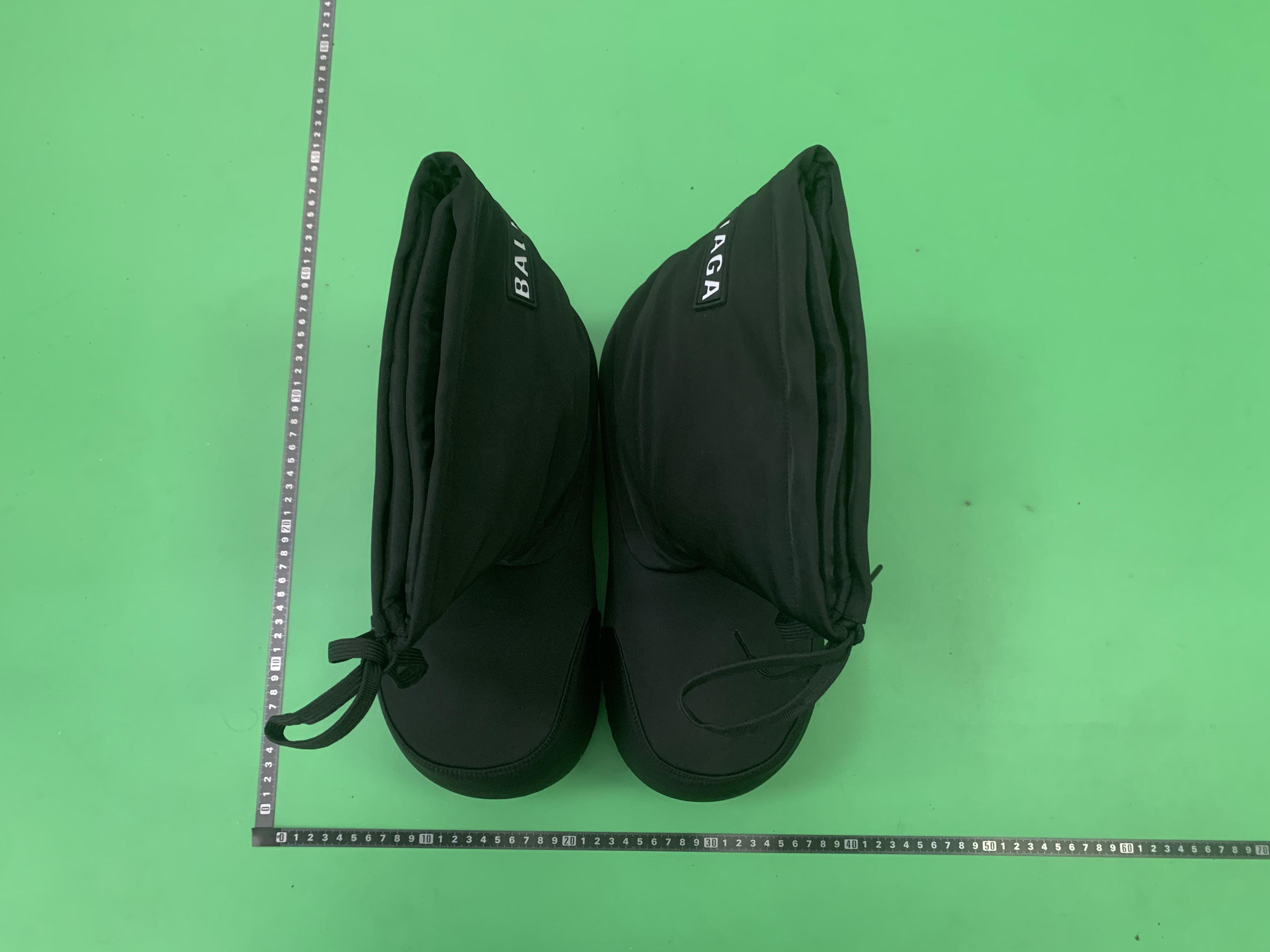  Balenciaga Alaska Low Boot -1