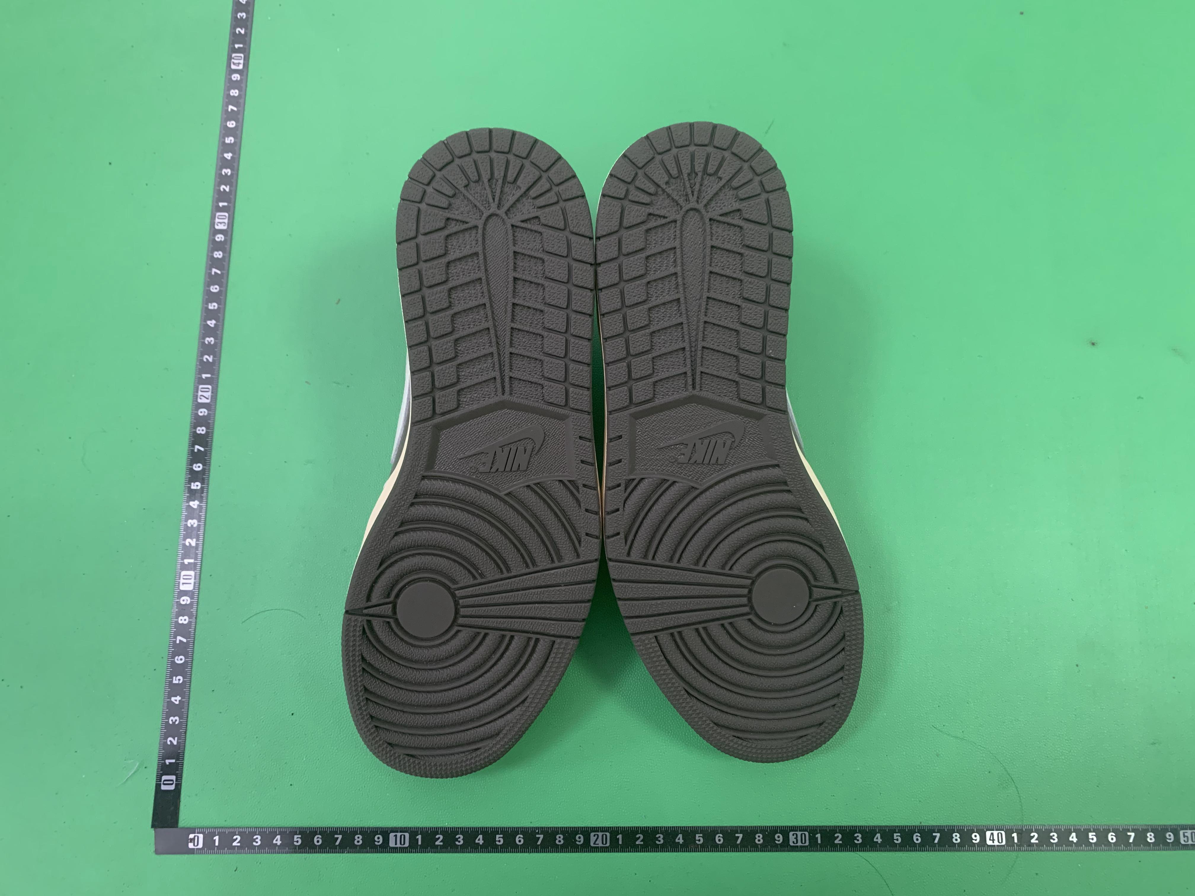 TS jordan 1 -16