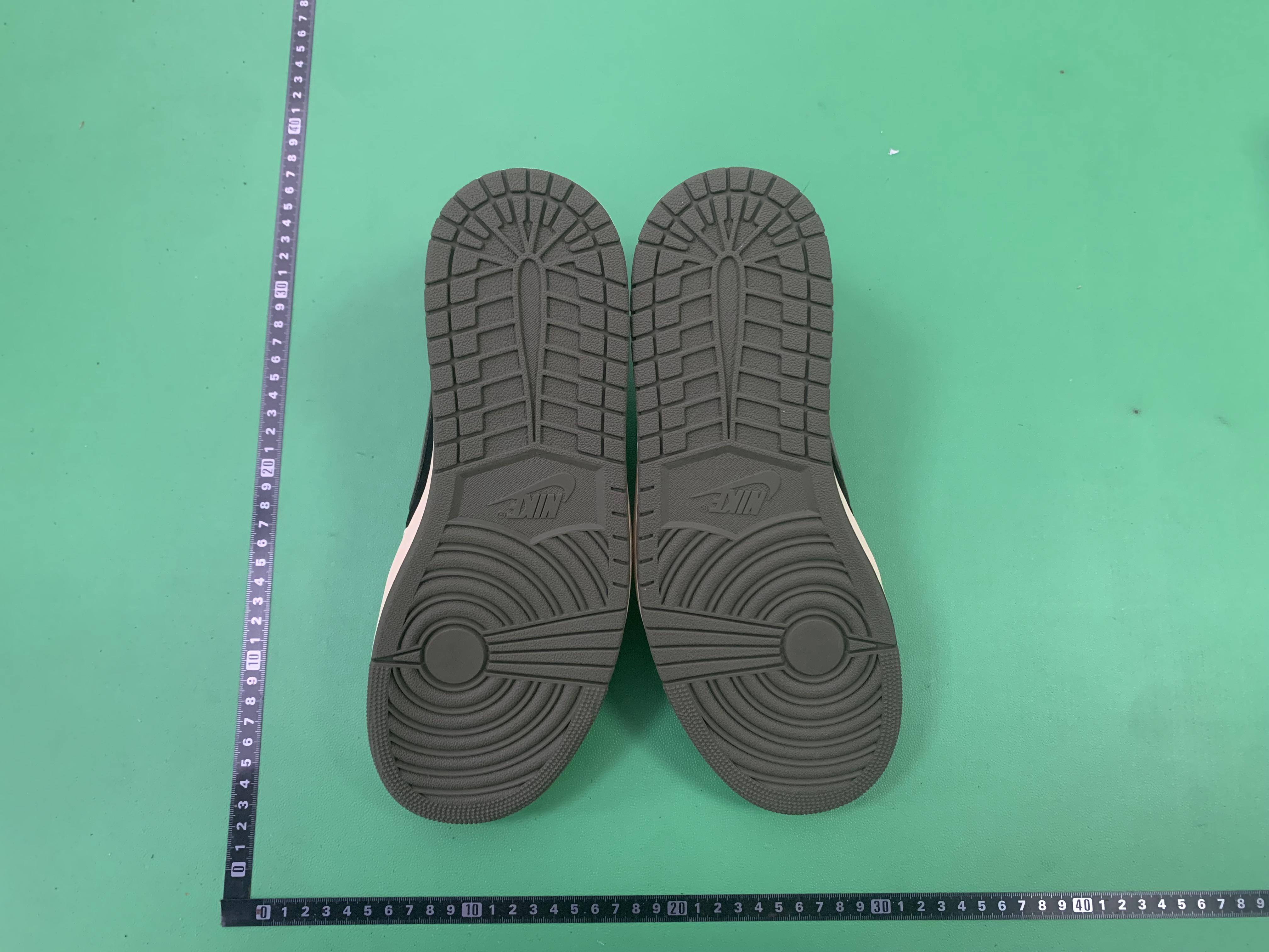 TS jordan 1 -23