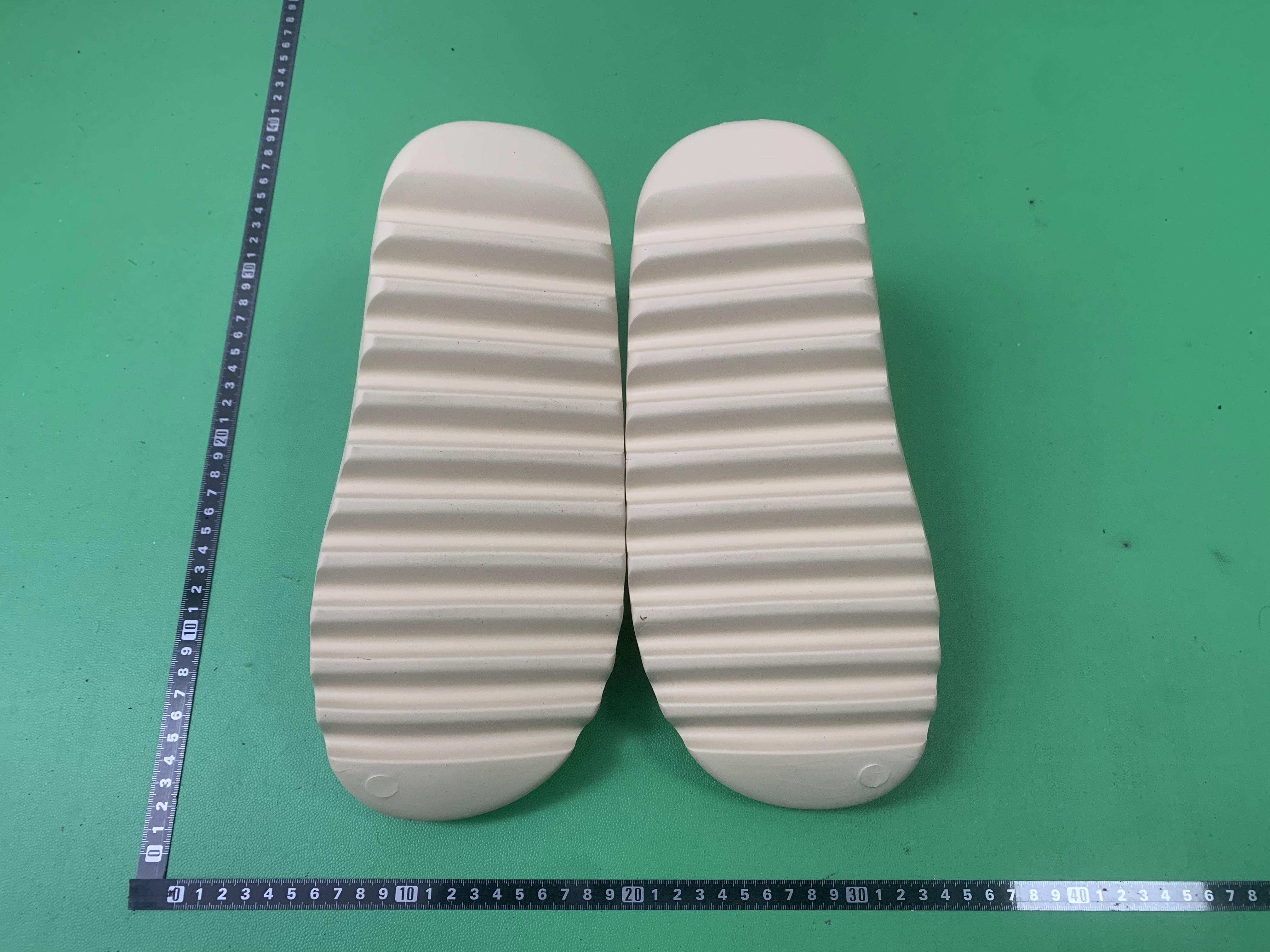  Yeezy SIide -9
